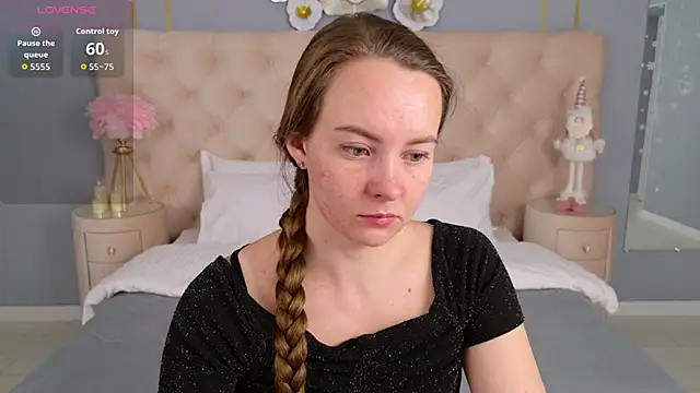 JaniceCollins online show from 12-16-25, 02:38