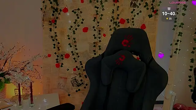 Snapshot of Hotary_Yuko chatting on 02-14-26, 04:13 Hotary Yuko online show from 02-14-26, 04:13