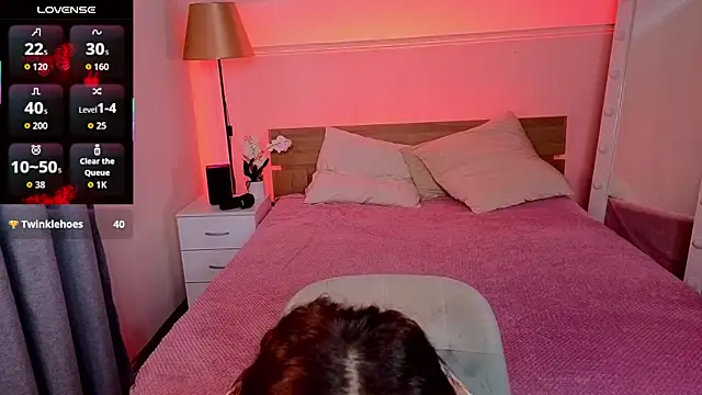 Hotary Yuko online show from 11-27-25, 04:13