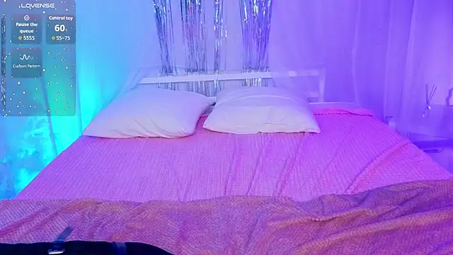 Hotary Yuko online show from 12-19-25, 04:05