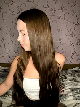 Snapshot of Arielle_Swan chatting on 10-01-25, 02:21 Arielle Swan online show from 10-01-25, 02:21