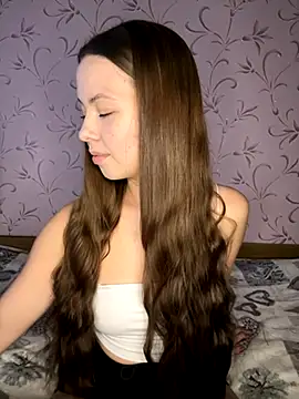 Arielle Swan online show from 11-17-25, 10:19