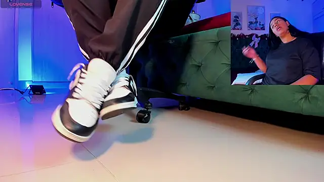 aleya bliss online show from 12-02-25, 03:19