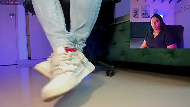 aleya bliss online show from 11-28-25, 04:01