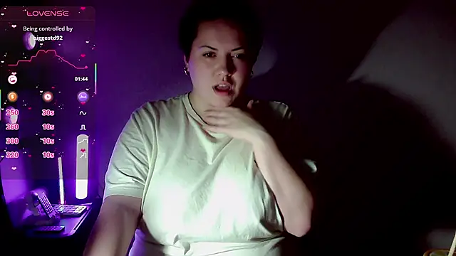 Snapshot of BlackkkVelvet chatting on 12-20-25, 10:56 BlackkkVelvet online show from 12-20-25, 10:56