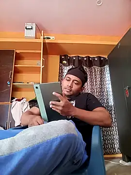 bigcock thick online show from 03-17-26, 03:09