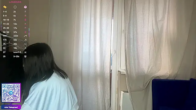 ErlinaBuoy online show from 03-26-26, 06:33