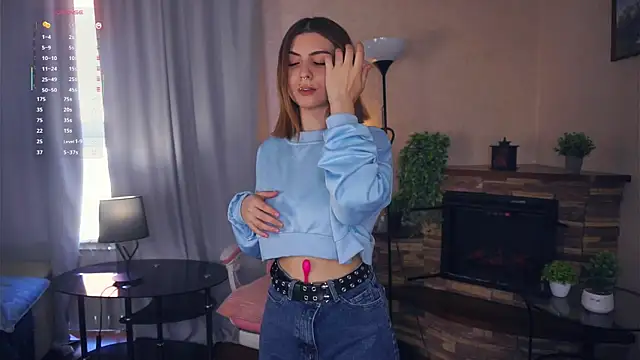 Snapshot of ErlinaBuoy chatting on 09-29-25, 05:14 ErlinaBuoy online show from 09-29-25, 05:14