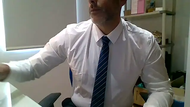 66MA69 online show from 03-28-26, 03:46