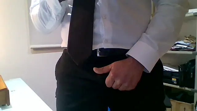 66MA69 online show from 03-10-26, 09:41