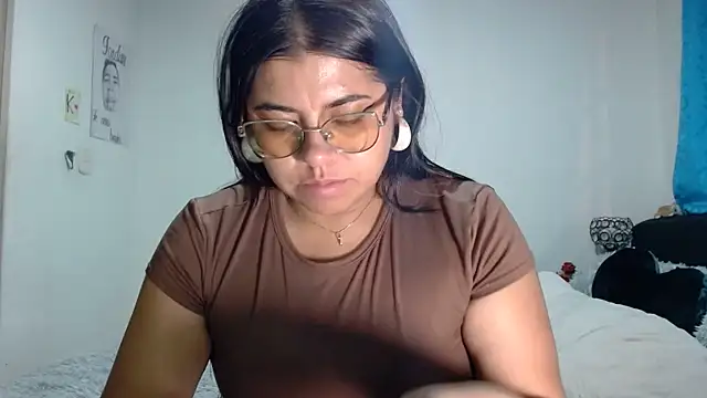 viccky vick online show from 07-25-26, 03:03