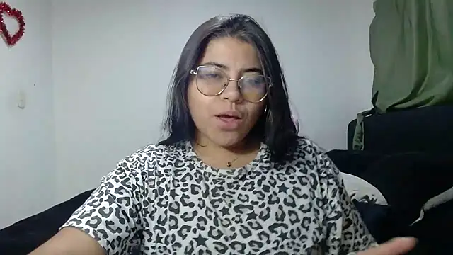 viccky vick online show from 10-25-25, 10:32