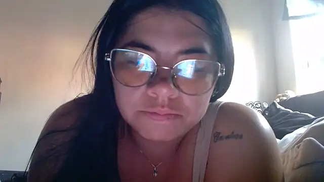 viccky vick online show from 04-12-26, 10:02