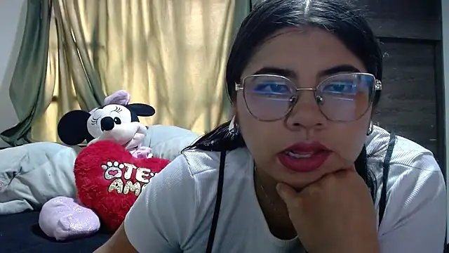 viccky vick online show from 11-11-25, 05:41