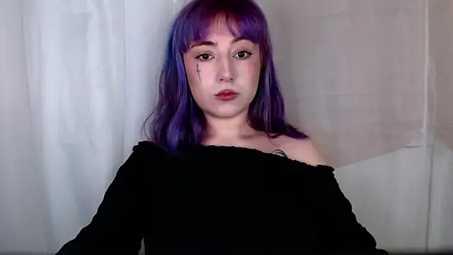 Snapshot of purplewitch chatting on 02-05-26, 10:05 purplewitch online show from 02-05-26, 10:05