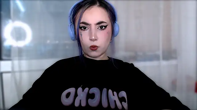 purplewitch online show from 11-20-25, 08:31