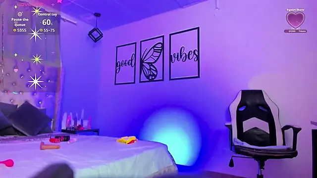 nicolee millerr online show from 01-07-26, 12:43