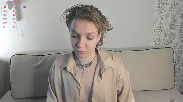 Snapshot of EdaGambee chatting on 02-11-25, 09:03 EdaGambee online show from 02-11-25, 09:03