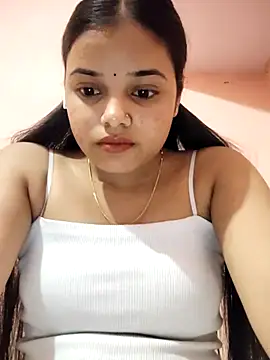 Snapshot of RAYI_123 chatting on 03-01-26, 02:06 RAYI 123 online show from 03-01-26, 02:06