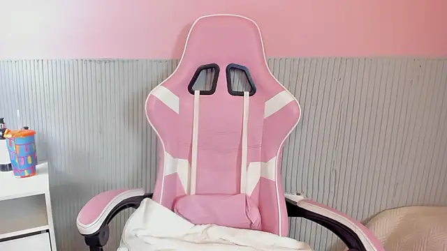 yeikafoxy online show from 03-03-26, 11:28