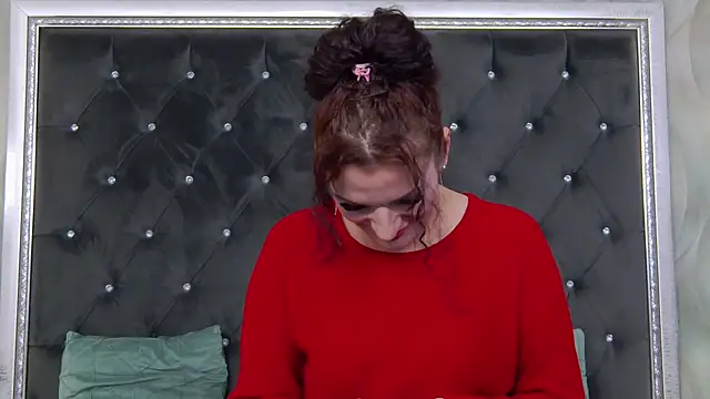 Snapshot of LissaAnn chatting on 02-25-26, 05:07 LissaAnn online show from 02-25-26, 05:07