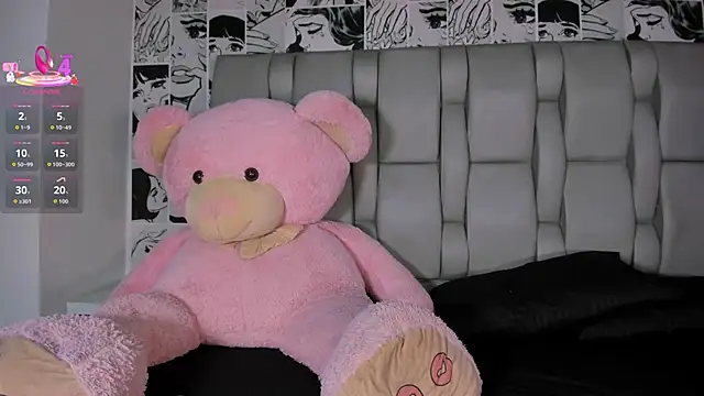 Snapshot of LucyRosse chatting on 09-30-25, 11:27 LucyRosse online show from 09-30-25, 11:27