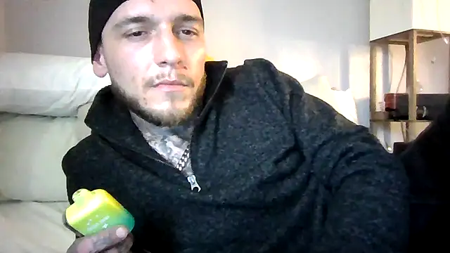 cruz815 online show from 03-28-26, 05:03