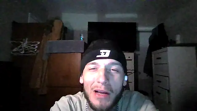 cruz815 online show from 04-10-26, 07:26