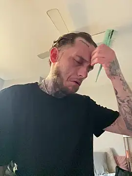 cruz815 online show from 04-10-26, 10:50