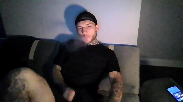 cruz815 online show from 12-02-25, 09:16