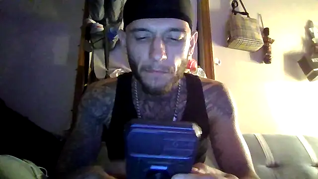 cruz815 online show from 09-21-25, 06:18