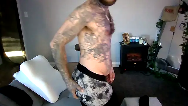 cruz815 online show from 02-08-26, 09:56