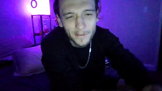 cruz815 online show from 12-01-25, 10:32