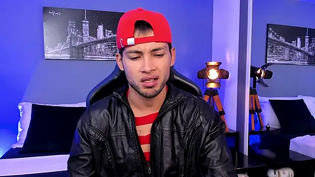 Max Conor1 online show from 09-15-25, 03:01