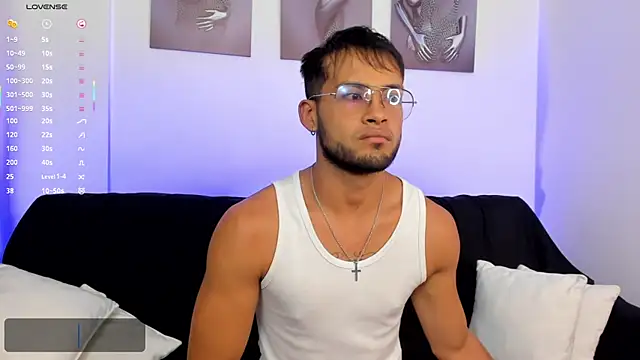 Max Conor1 online show from 12-05-25, 01:32