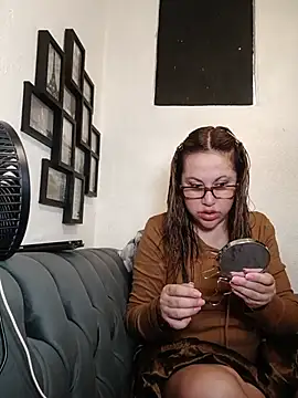 MirandaLatinaLovely online show from 07-19-26, 05:32