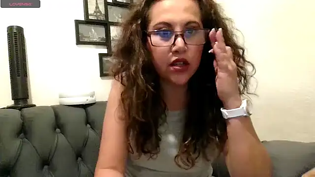 MirandaLatinaLovely online show from 06-14-26, 03:30