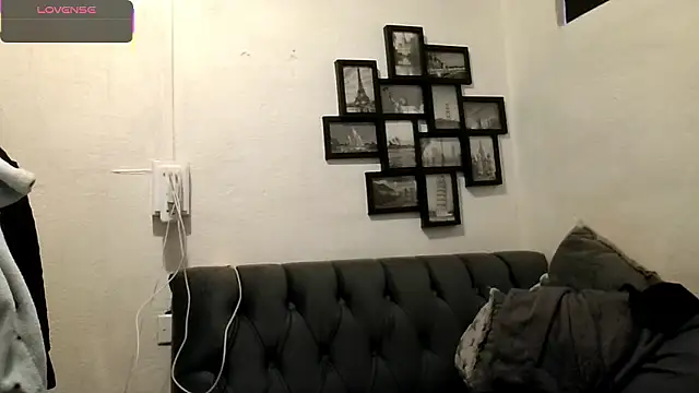 MirandaLatinaLovely online show from 01-10-26, 04:13