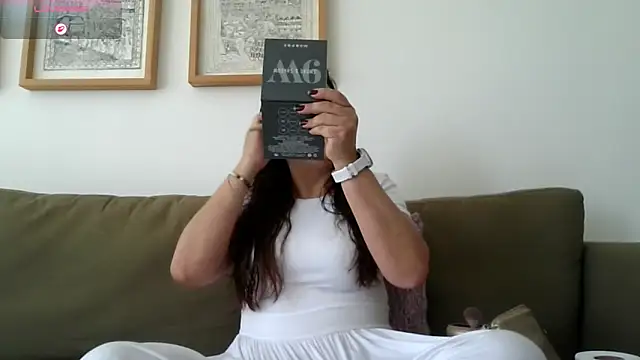 MirandaLatinaLovely online show from 04-16-26, 05:14