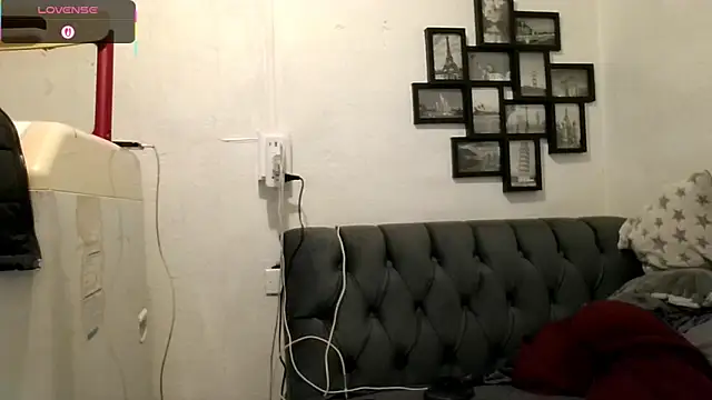 MirandaLatinaLovely online show from 12-04-25, 04:39