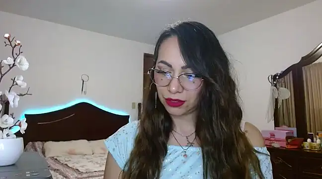 AloLovely  online show from 02-26-25, 02:52