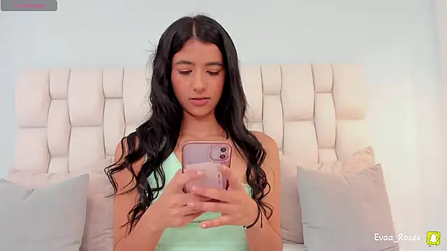 eva roseee online show from 01-31-26, 08:40