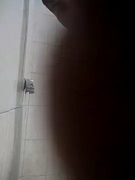 Snapshot of Fo05go chatting on 02-06-26, 01:45 Fo05go online show from 02-06-26, 01:45