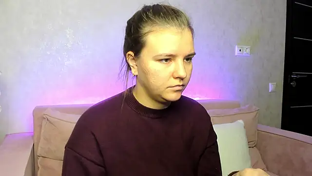Snapshot of Jenny_Jimmy chatting on 10-03-25, 12:03 Jenny Jimmy online show from 10-03-25, 12:03