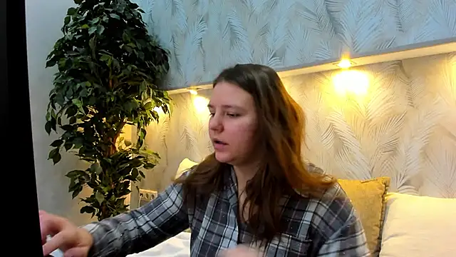 Jenny Jimmy online show from 02-07-26, 12:07