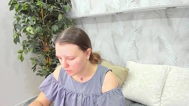 Jenny Jimmy online show from 06-16-26, 09:20