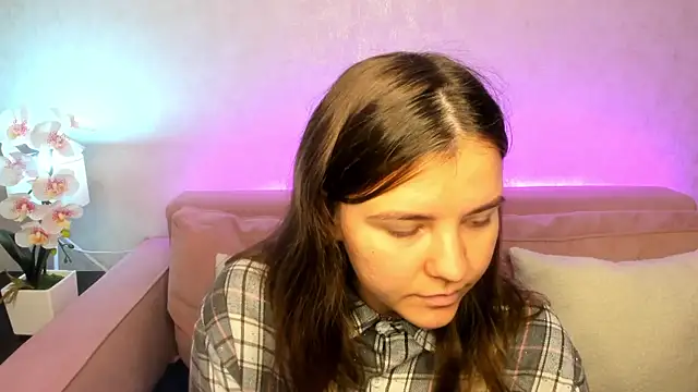 Snapshot of Jenny_Jimmy chatting on 09-28-25, 07:59 Jenny Jimmy online show from 09-28-25, 07:59