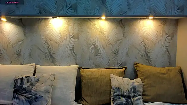 Jenny Jimmy online show from 02-19-26, 01:13