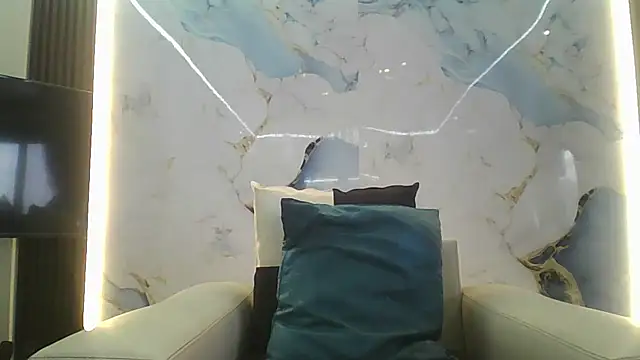 Aleen8067 online show from 03-22-25, 09:45