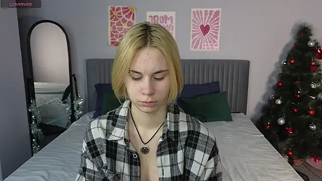 BettyCarter07 online show from 01-15-26, 01:31